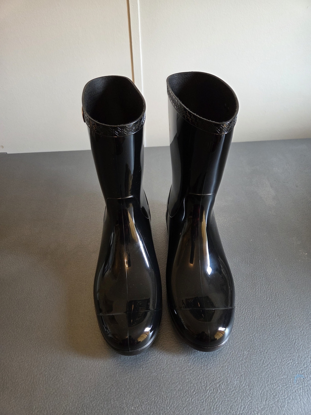 UGG Glossy Black SIENNA Rainboots - Tall Waterproof Boots